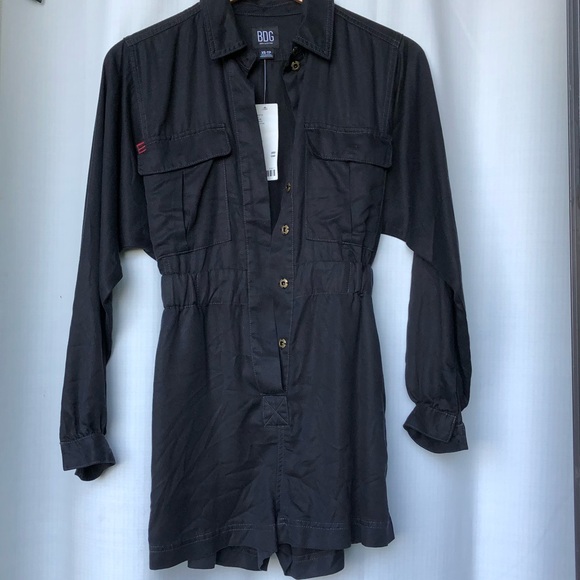 UO Cargo Shortalls - Picture 6 of 10